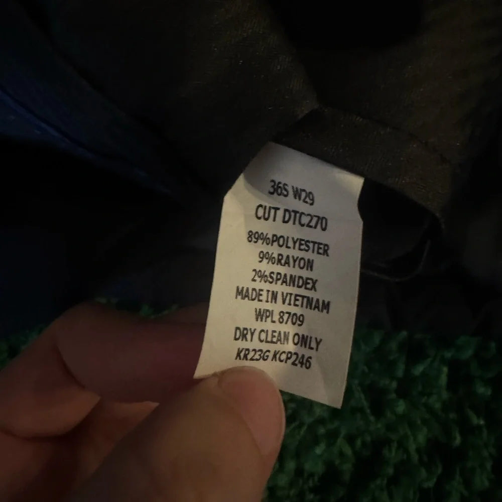 Kenneth Cole Men's Classic Black Suit XS - Picture 6 of 8
